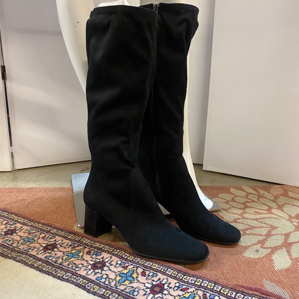 Tahari microsuede boots (like new size 10.5)